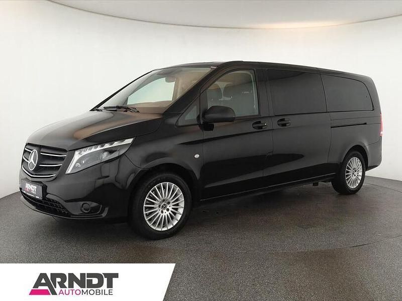 Gebraucht Mercedes Vito 237 PS (174 kW) 2023 Obsidianschwarz metallic Van
