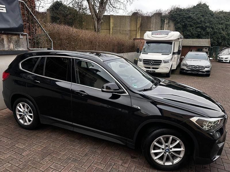 Gebraucht BMW X1 Advantage 125 PS (91 kW) 2022 Schwarz SUV