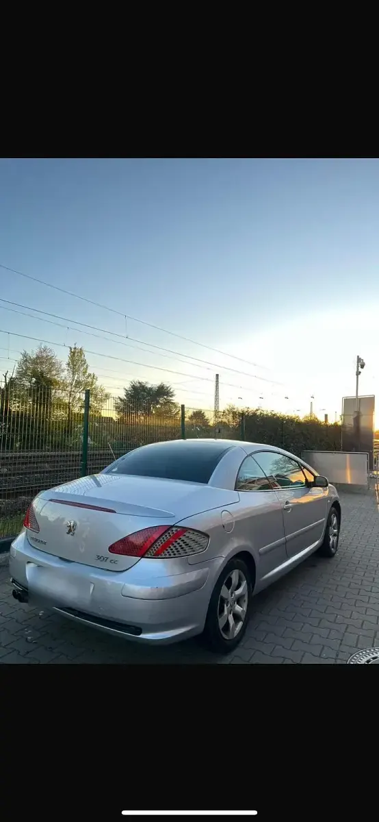 Gebraucht Peugeot 207 146 PS (107 kW) 2007 Grau Cabrio
