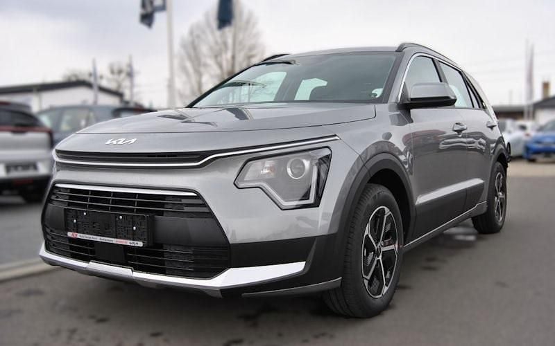 Grau Gebraucht 2025 Kia Niro Edition 7 SUV | 28.554 € (Fairer Preis) - Bild 1/1
