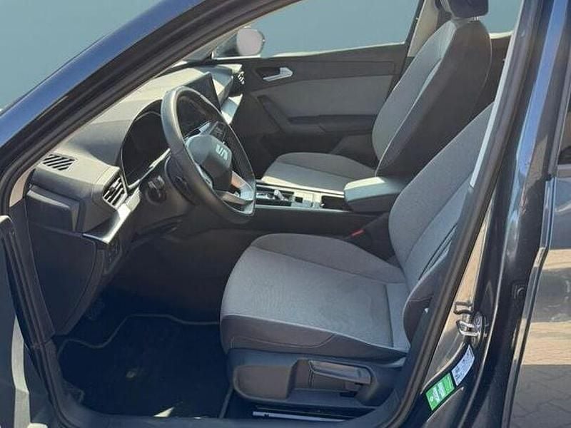 Usata Seat Leon 150 CV (110 kW) 2024 Grigio Utilitaria