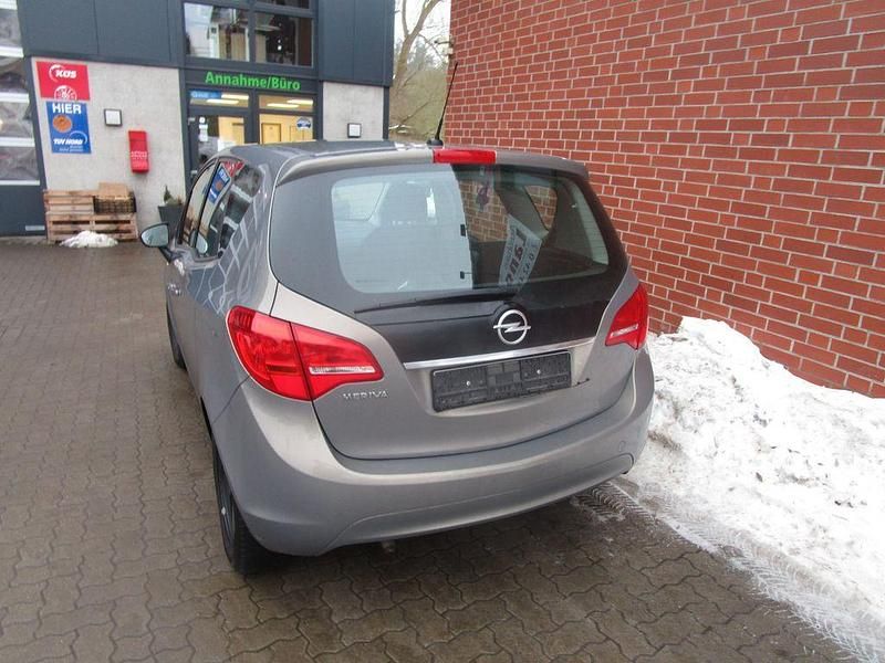 Gebraucht Opel Meriva Active 101 PS (74 kW) 2013 Grau Van / Kleinbus