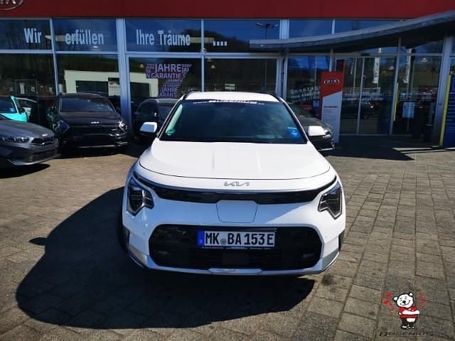 Gebraucht Kia e-Niro Inspiration 150 kW (204 PS) 2023 Swp) snow white pearl (weiss SUV