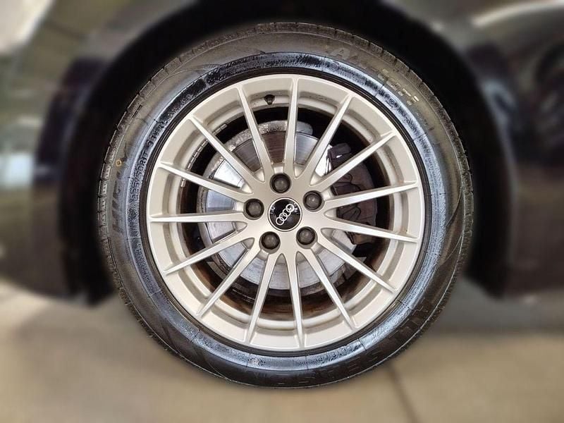 Gebraucht Audi A5 Sportback Basis 150 PS (110 kW) 2022 Schwarz Kleinwagen