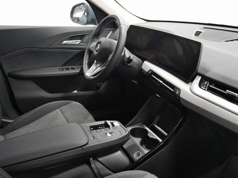 Gebraucht BMW X2 163 PS (119 kW) 2025 Cape york grün SUV