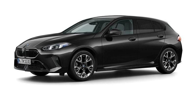 Schwarz Neu 2026 BMW 120 M Sport Kleinwagen | 43.390 € (Teuer) - Bild 1/4