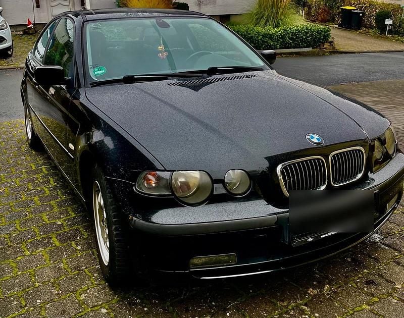 Gebraucht BMW 316 115 PS (84 kW) 2002 Schwarz Limousine