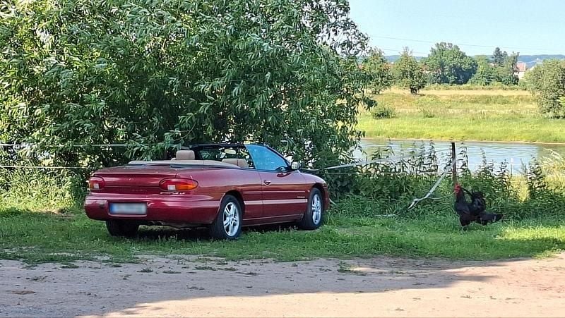 Gebraucht Chrysler Stratus 163 PS (119 kW) 1998 Rot Cabrio