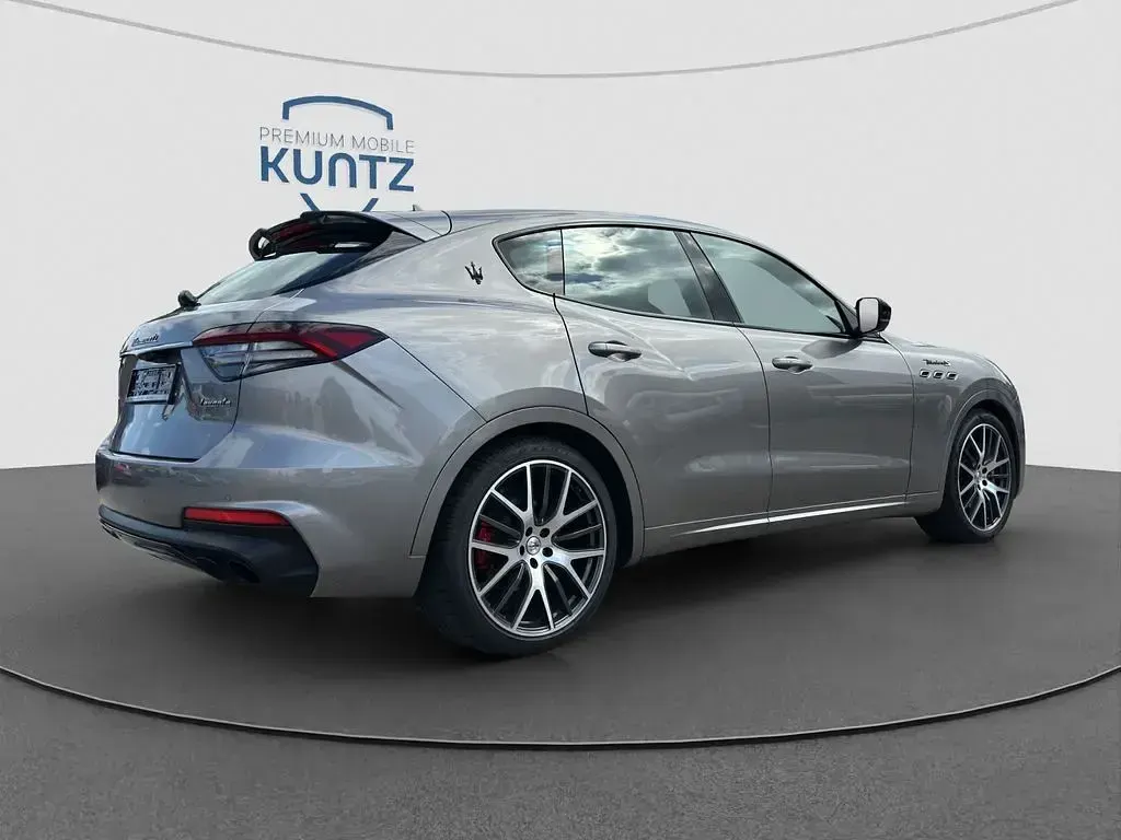 Gebraucht Maserati Levante 430 PS (316 kW) 2022 Grigio SUV