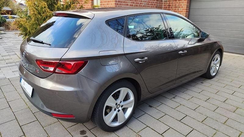Gebraucht Seat Leon FR 150 PS (110 kW) 2016 Grau Limousine