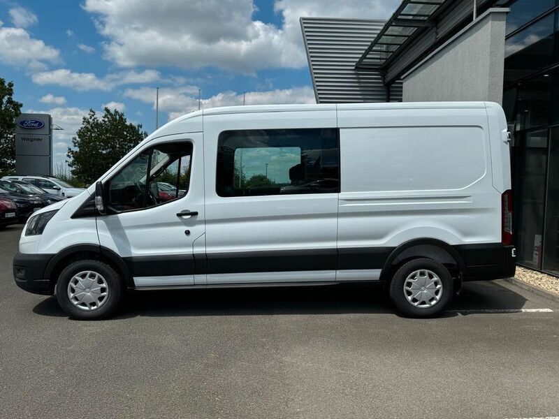 Second-hand Ford Transit Trend 150 CP (110 kW) 2024 Alb Break