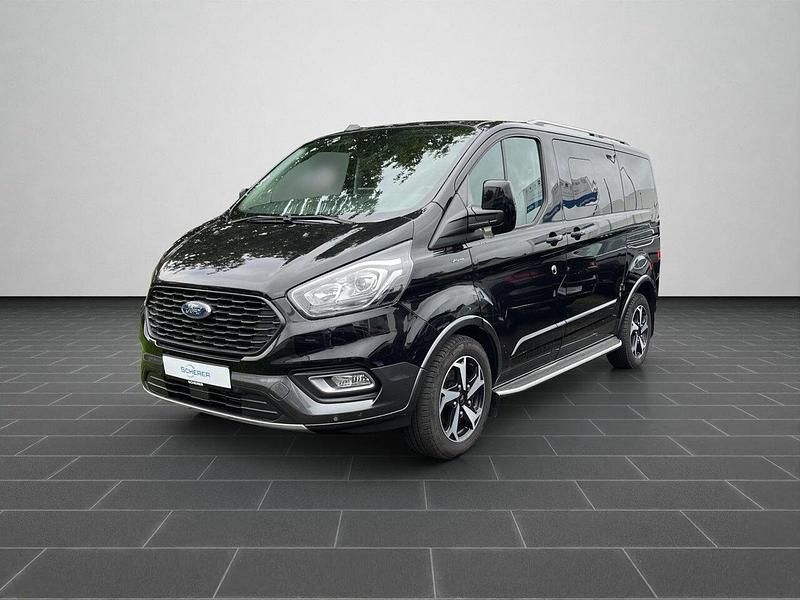 Obsidianschwarz metallic (metallic) Gebraucht 2023 Ford Tourneo Custom Active Van | 37.900 € - Bild 1/4