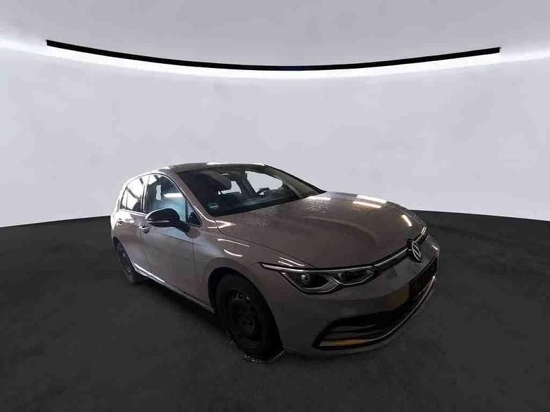 Gebraucht VW Golf VIII Active 110 PS (80 kW) 2022 Grau Limousine