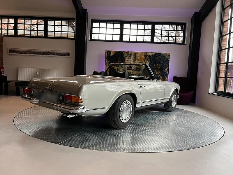 Gebraucht Mercedes SL280 170 PS (125 kW) 1968 Silber Cabrio