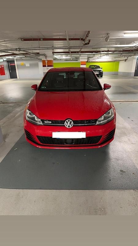 Gebraucht VW Golf VII GTD 184 PS (135 kW) 2016 Rot Kleinwagen