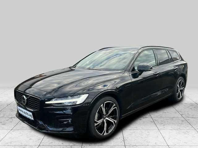 Gebraucht Volvo V60 145 PS (106 kW) 2025 Kombi