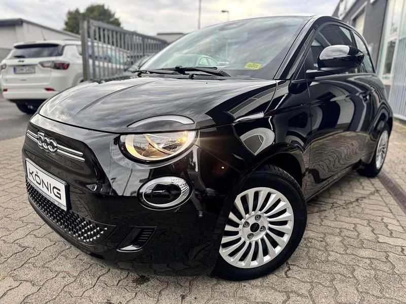Gebraucht Fiat 500e 86 kW (118 PS) 2023 Schwarz Kleinwagen