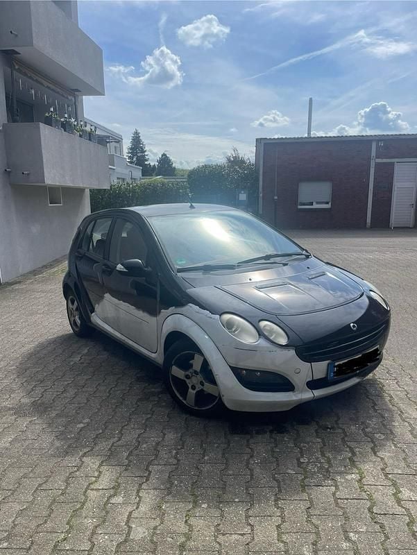 Second-hand Smart ForFour 95 CP (69 kW) 2004 Negru Hatchback