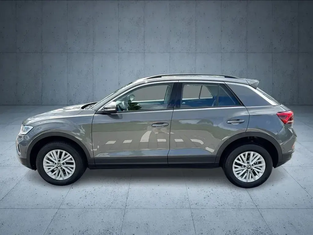 Gebraucht VW T-Roc Life 150 PS (110 kW) 2024 Indiumgrau metallic SUV