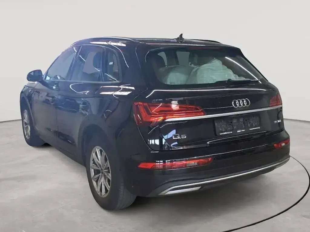 Usado Audi Q5 Ambiente 204 CV (150 kW) 2023 Negro SUV
