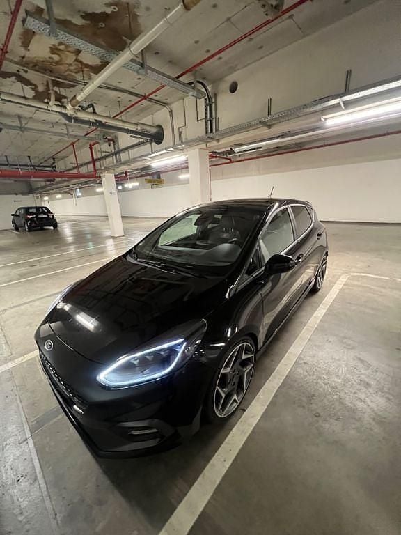 Schwarz Gebraucht 2020 Ford Fiesta ST Kleinwagen | 15.400 € (Guter Preis) - Bild 1/4