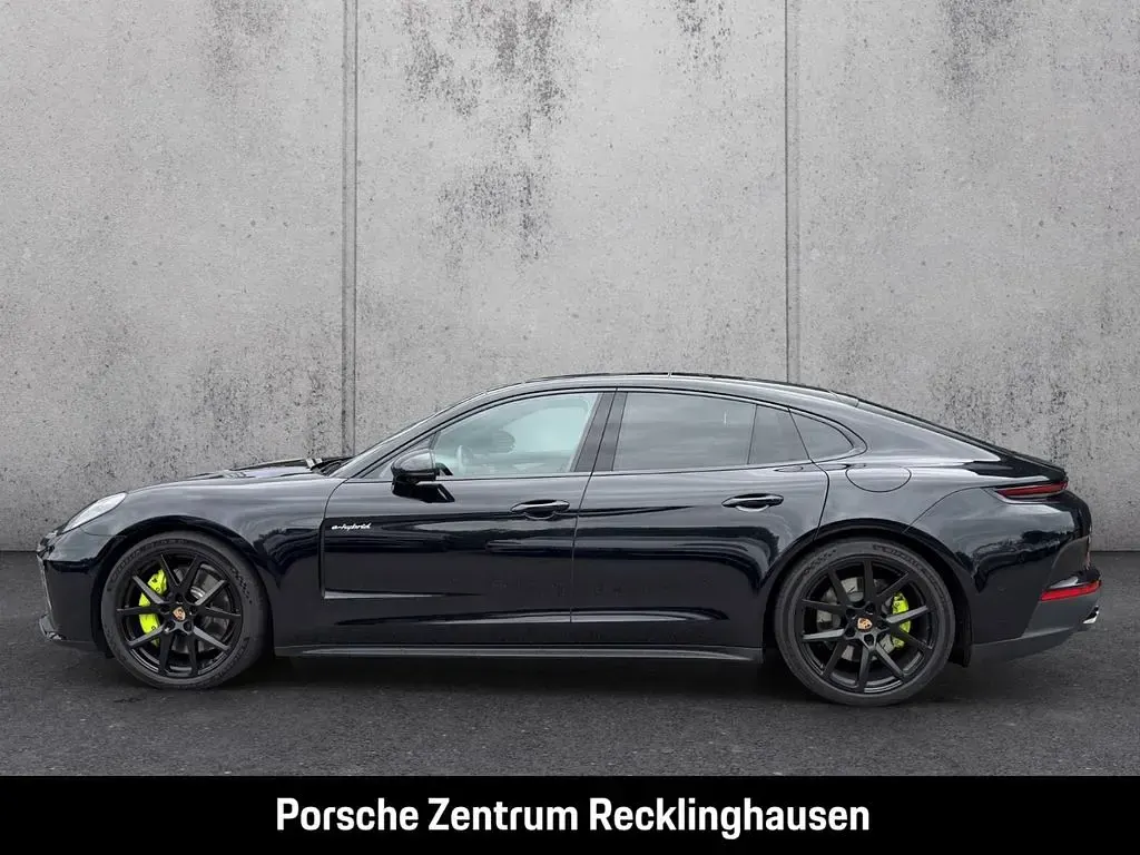 Gebraucht Porsche Panamera 4 470 PS (345 kW) 2024 Schwarz Kleinwagen