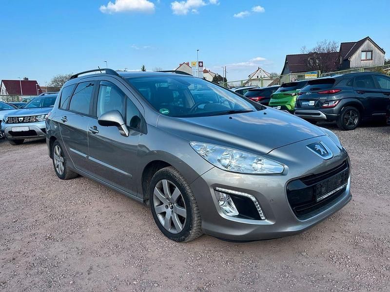 Gebraucht Peugeot 308 SW Active 111 PS (81 kW) 2012 Grau Kombi