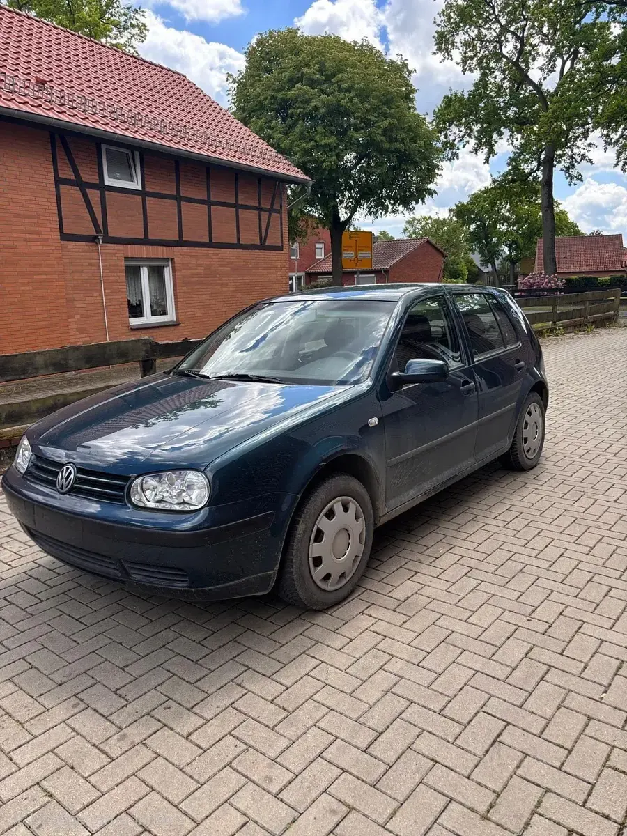 Używany VW Golf IV 75 KM (55 kW) 2006 Niebieski Kombi