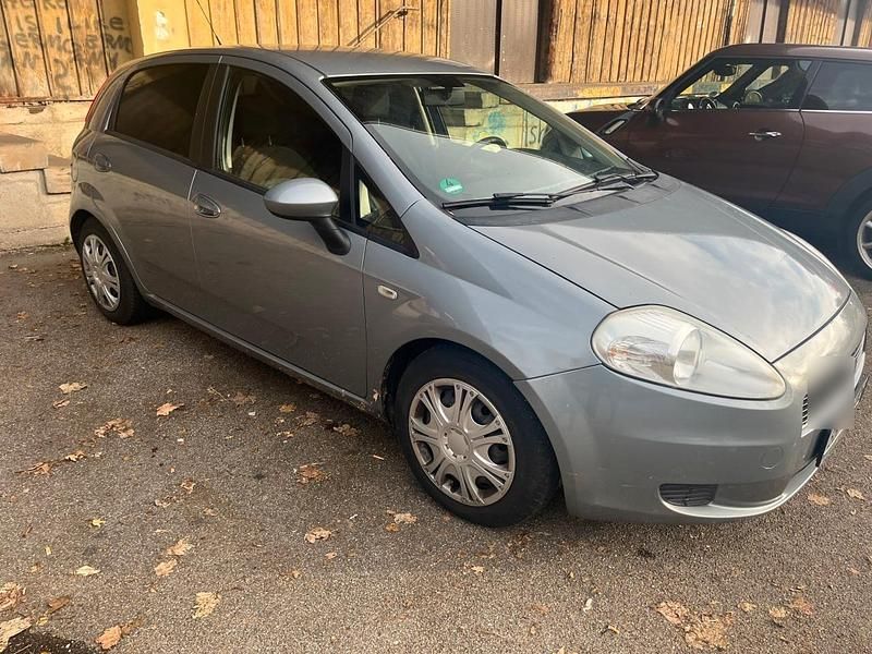 Gebraucht Fiat Punto 77 PS (56 kW) 2008 Grau Kleinwagen