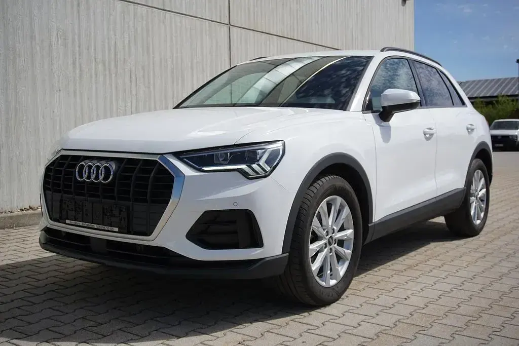 Gebraucht Audi Q3 Sport 150 PS (110 kW) 2022 Ibisweiß SUV
