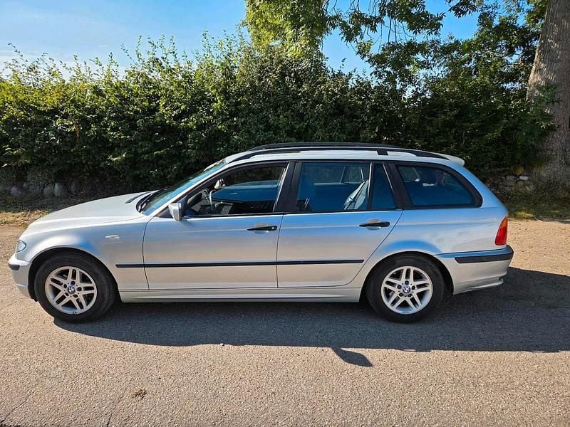 Silber Gebraucht 2003 BMW 316 Kombi | 3.000 € (Teuer) - Bild 1/4