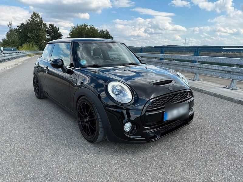 Schwarz Gebraucht 2015 Mini Cooper S Kleinwagen | 13.500 € (Fairer Preis) - Bild 1/4