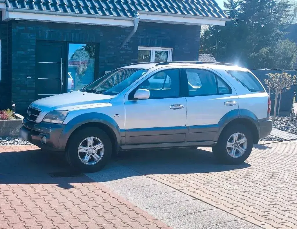 Gebraucht Kia Sorento 140 PS (102 kW) 2005 Silber SUV