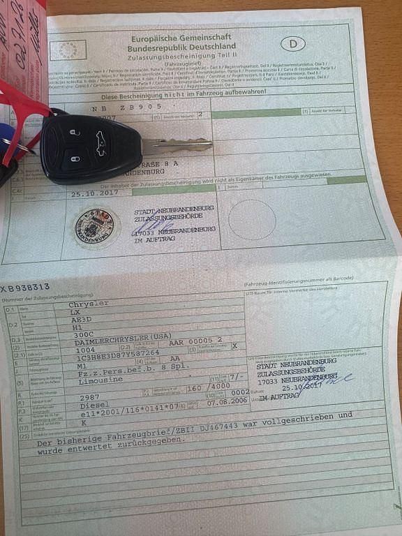 Gebraucht Chrysler 300C 218 PS (160 kW) 2007 Grau Limousine