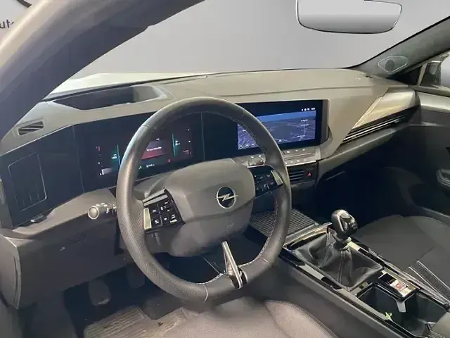 Gebraucht Opel Astra GS Line 131 PS (96 kW) 2025 Banquise weiß Kleinwagen