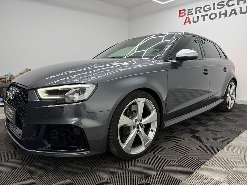 Gebraucht Audi RS3 Ambiente 400 PS (294 kW) 2018 Grau Limousine