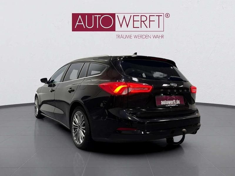 Gebraucht Ford Focus Titanium 150 PS (110 kW) 2019 Schwarz Kombi