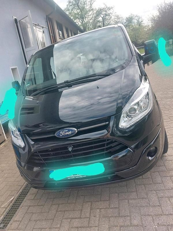 Second-hand Ford Transit Custom 170 CP (125 kW) 2017 Negru Monovolum
