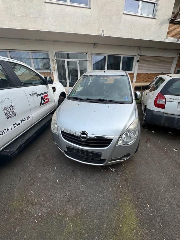 Gebraucht Opel Agila Edition 65 PS (47 kW) 2009 Silber Kleinwagen