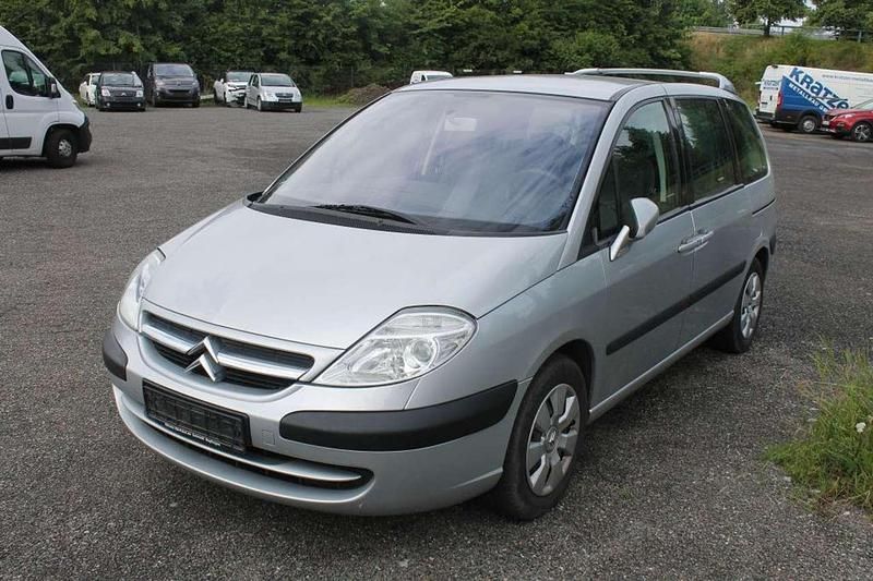 Grau Gebraucht 2007 Citroën C8 Exclusive Van / Kleinbus | 1.900 € (Guter Preis) - Bild 1/4