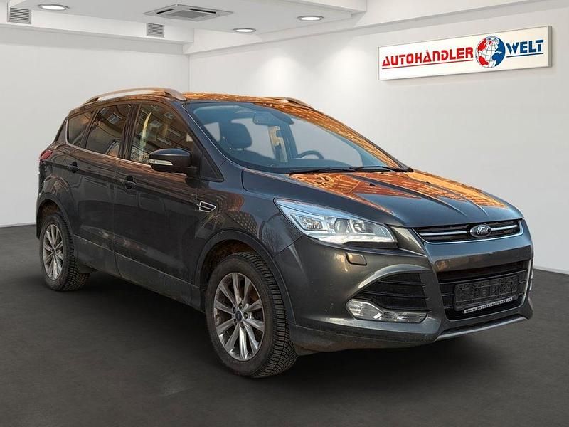 Gebraucht Ford Kuga Titanium 150 PS (110 kW) 2014 Grau SUV