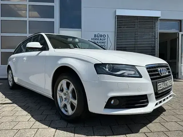Gebraucht Audi A4 Sport 195 PS (143 kW) 2011 Andere Kombi