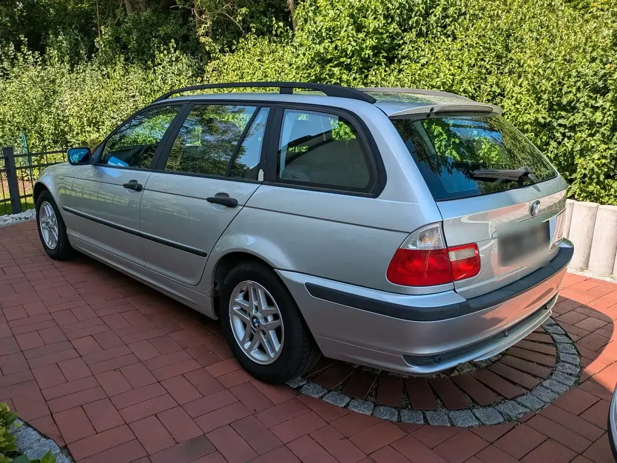 Gebraucht BMW 316 116 PS (85 kW) 2004 Silber Kombi
