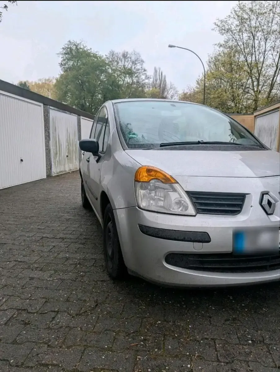 Brugt Renault Modus 75 HK (55 kW) 2007 Sølv MPV