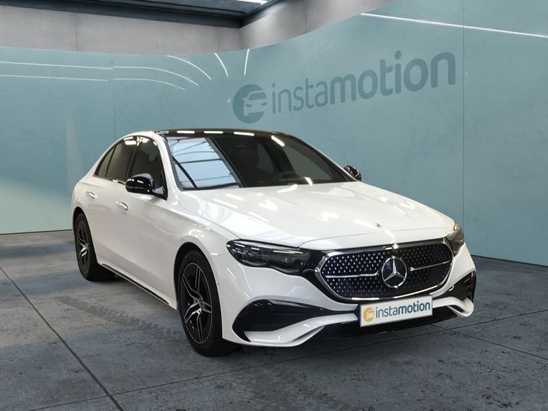 Weiß Gebraucht 2024 Mercedes E200 AMG Limousine | 63.360 € - Bild 1/4