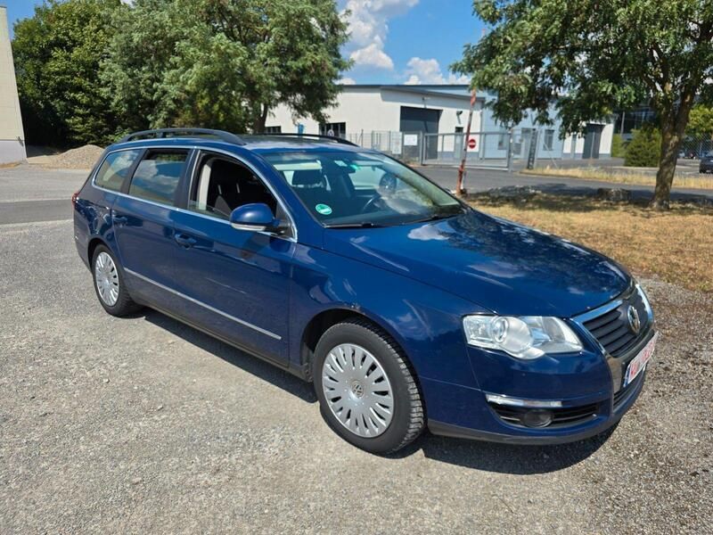 Blau Gebraucht 2009 VW Passat Kombi | 2.200 € (Guter Preis) - Bild 1/4