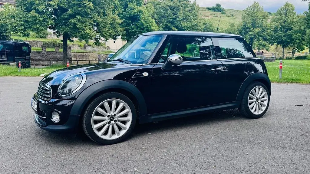 Gebraucht Mini Cooper 122 PS (89 kW) 2012 Schwarz Kleinwagen