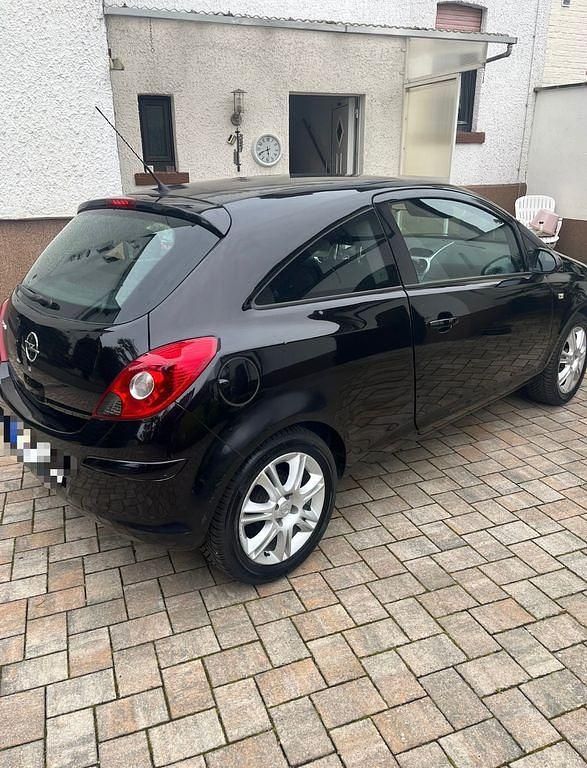 Second-hand Opel Corsa 80 CP (58 kW) 2009 Negru Hatchback