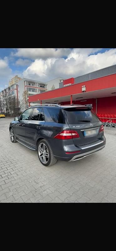 Gebraucht Mercedes ML350 258 PS (189 kW) 2013 Grau SUV