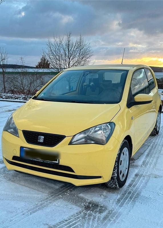 Gelb Gebraucht 2012 Seat Mii Kleinwagen | 2.900 € (Fairer Preis) - Bild 1/4